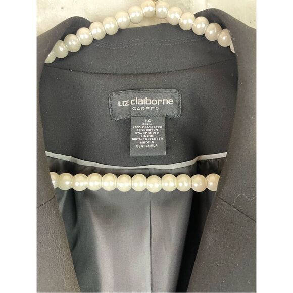 New Liz Claiborne Career Black Blazer One Button Size 14 Classic Staple Jacket - Picture 3 of 6